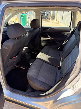 Volkswagen Passat 2001