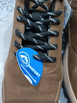 Zapatillas Jhayber Marrones