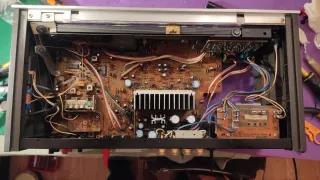 Sansui R-30 Receiver Amplificador