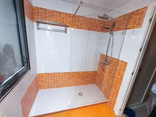 ALBAÑIL PROFESIONAL – REFORMAS DE BAÑOS Y COCINA