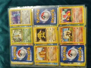 Lotto carte Pokémon Set Base con holo più di 70 c