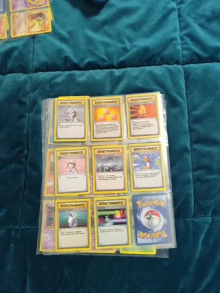 Lotto carte Pokémon Set Base con holo più di 70 c
