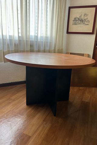 Mesa redonda oficina madera