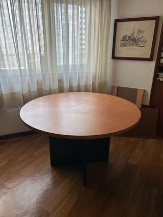 Mesa redonda oficina madera
