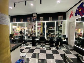 Traspaso Peluquería y Estética – Puente de Valleca