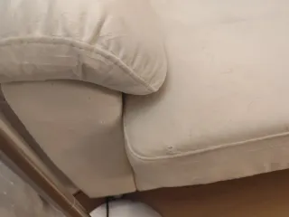 A+ Sofá de terciopelo beige