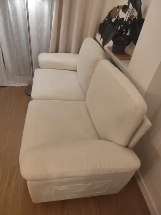 A+ Sofá de terciopelo beige