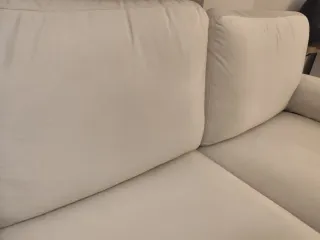 A+ Sofá de terciopelo beige