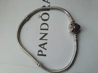 Pulsera Pandora Corazón Spiderman Disney con caja
