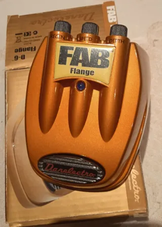 LOTE 2 Pedal Danalectro FAB Echo Flanger