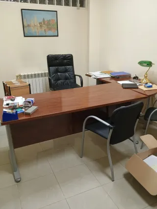 Mueble de oficina madera y metal