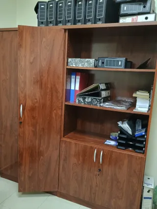 Mueble de oficina madera y metal