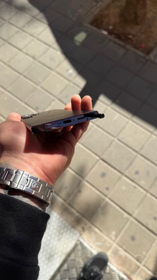 Samsung Galaxy S23 Ultra 256GB golpe en lapantall