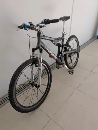 Bicicleta de Montaña TOPBIKE 500