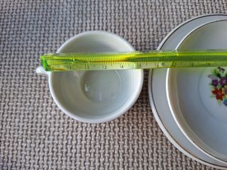 Juego Tazas y Platos Miniatura  Porcelana japonesa