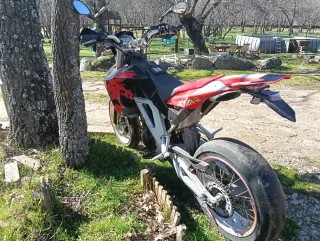 Aprilia SXV 550 Supermotard