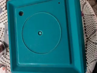 Incubadora de huevos casi nueva