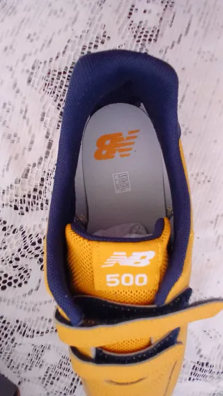 Zapatillas New Balance 39 Mostaza