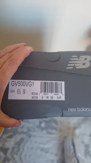 Zapatillas New Balance 39 Mostaza