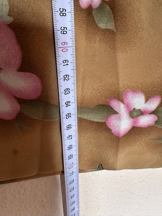 Falda floral marrón y amarilla