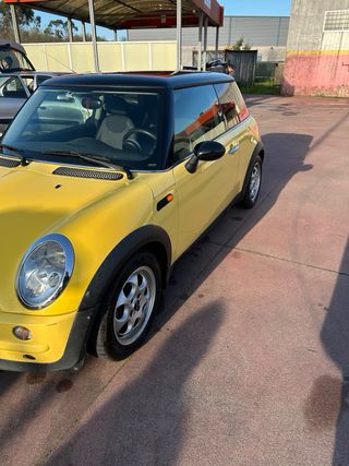 MINI Cooper 2004