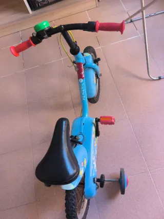 Bicicleta infantil Btwin azul