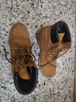 Stivaletti Timberland Marroni e Neri