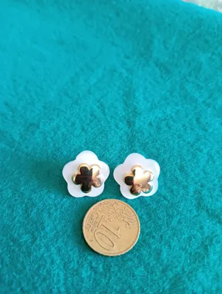 Pendientes vintage oro y resina flor