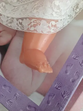 Bambola vintage 60 cm con vestito bianco