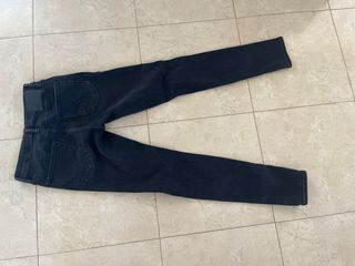 Pantalones Jack & Jones negros rotos