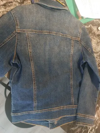 Chaqueta vaquera Benetton niña T.7-8