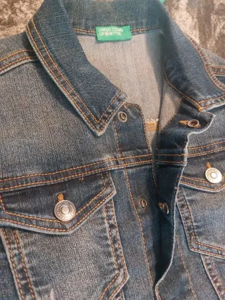 Chaqueta vaquera Benetton niña T.7-8