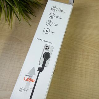 Spigen Magsafe Selfie Stick Tripod [PRECINTADO]