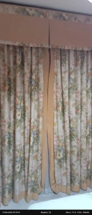 Colcha, cubre colcha acolchada y cortinas a juego