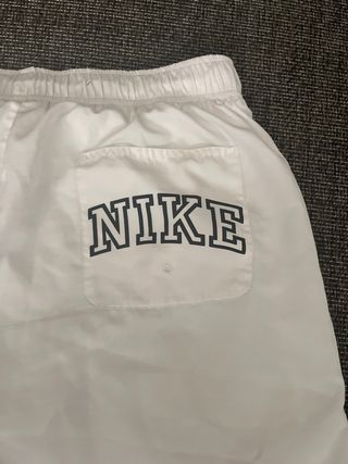 Pantalón corto Nike blanco