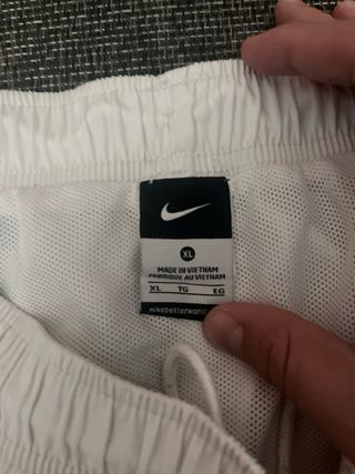 Pantalón corto Nike blanco