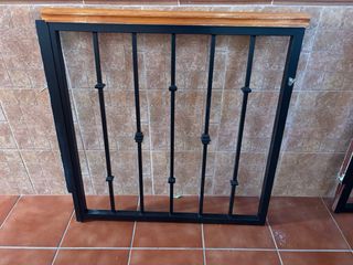 2 cancelas/puertas de hierro forjado
