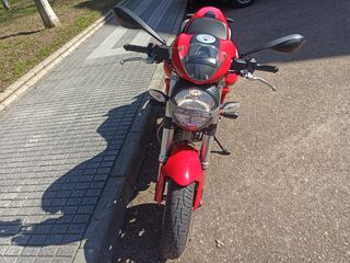 Ducati Monster 696