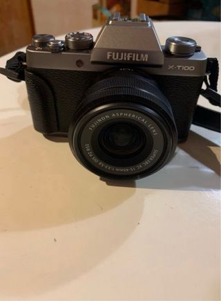 Cámara Fujifilm X-T100 Plata y Negra