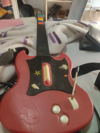 Guitarra del guitar Hero de PlayStation 2