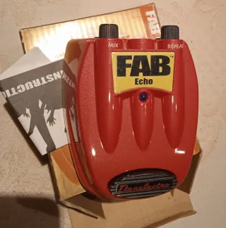 Lote Washburn A-SC7 Stereo Chorus Pedal + 2 FAB