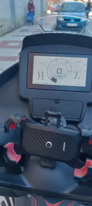 Zontes E-350 Maxi Scooter Verde