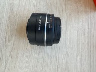 Objetivo DT Sony 35mm f/1.8 SAM