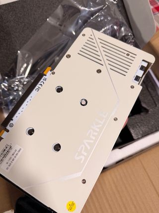 Intel Arc B580 SPARKLE ROC OC Ultra