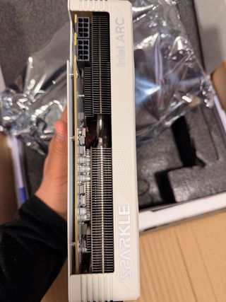 Intel Arc B580 SPARKLE ROC OC Ultra