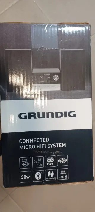 Minicadena Grundig Bluetooth CD USB
