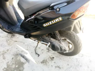 Suzuki 49cc Scooter Negra