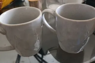 Conjunto 2 Canecas Cerâmica Bege/Cinza