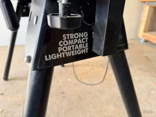 Ingletadora Makita con soporte