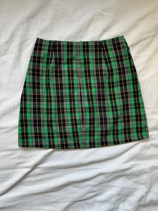 Falda mini Stradivarius cuadros verde